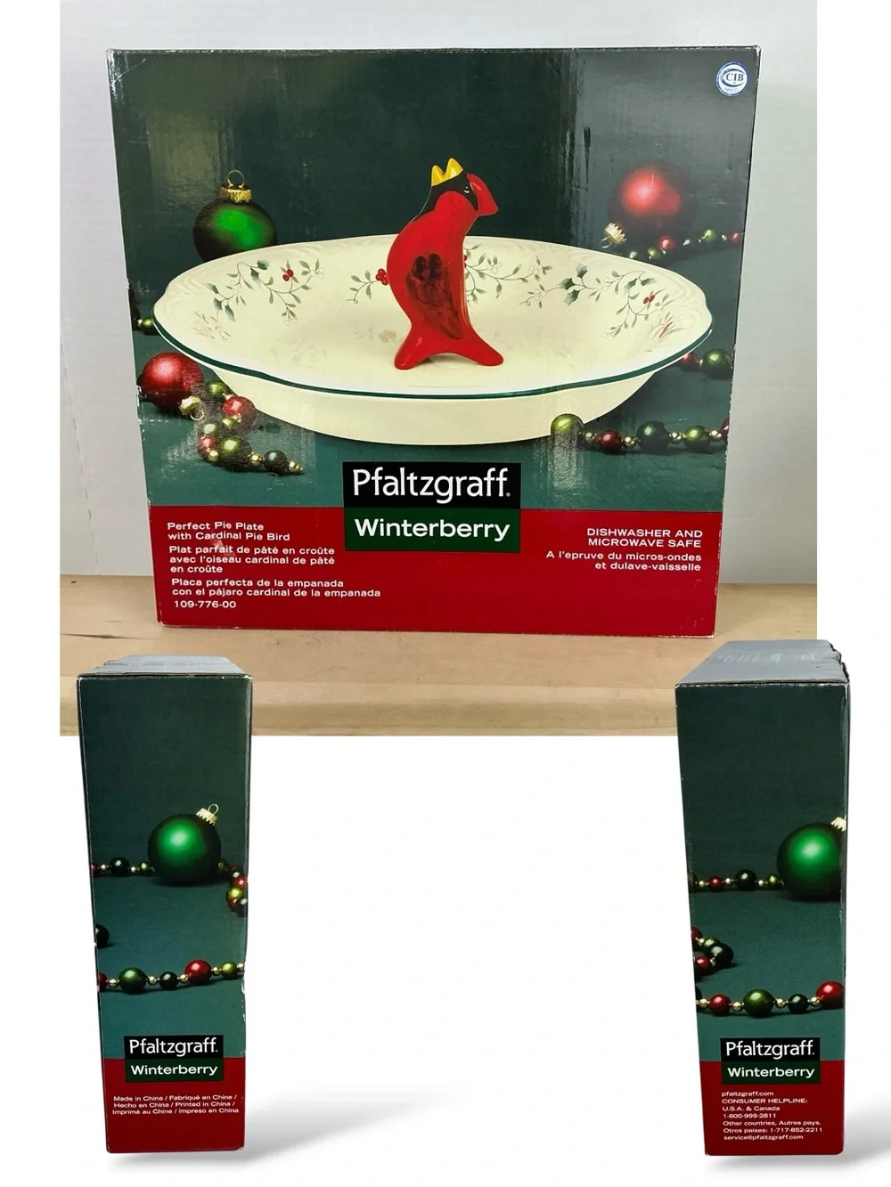 Pfaltzgraff Winterberry Perfect Pie Plate 10 1/2” Cardinal Pie Bird Retired NIB